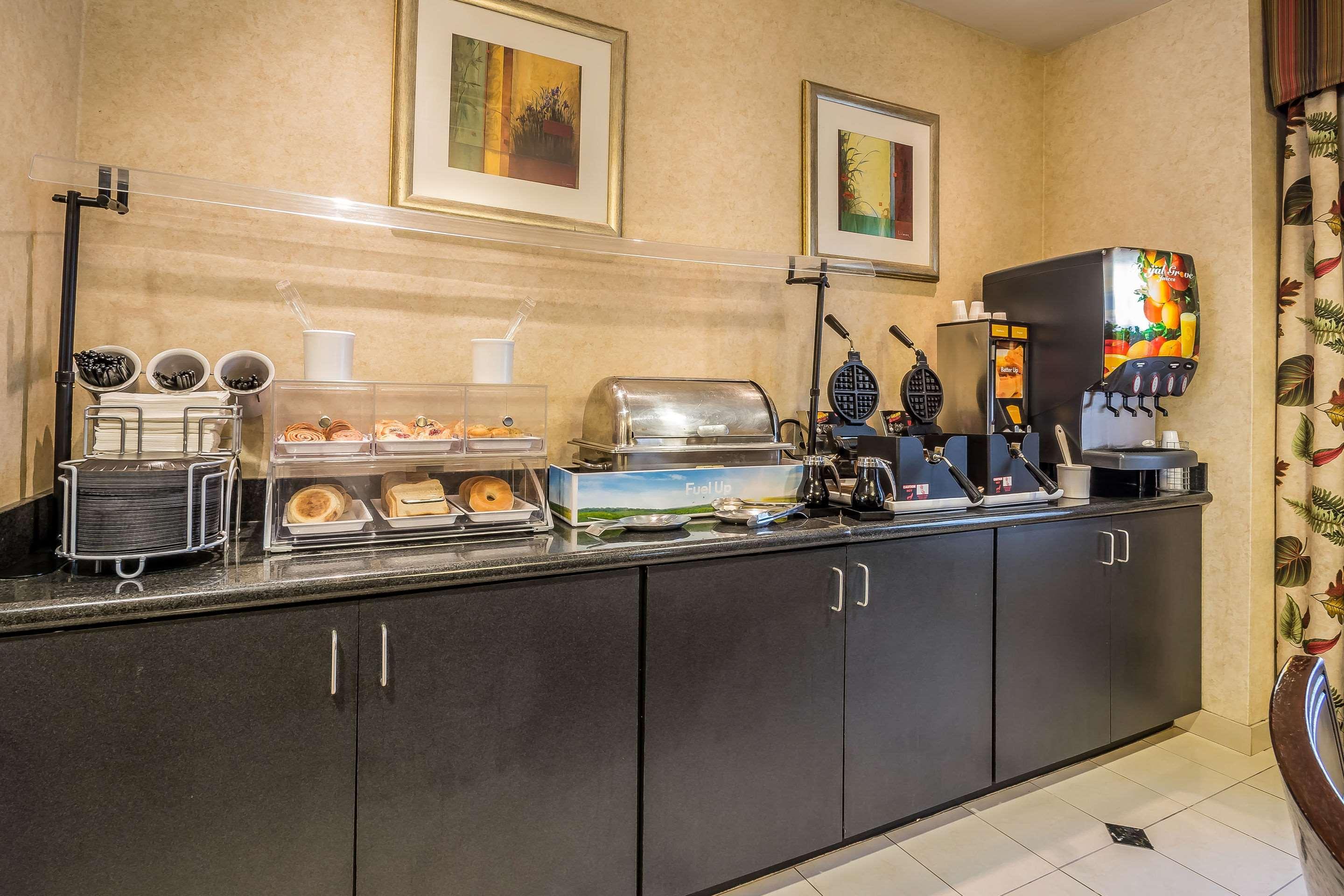 Comfort Suites West Jacksonville Zewnętrze zdjęcie