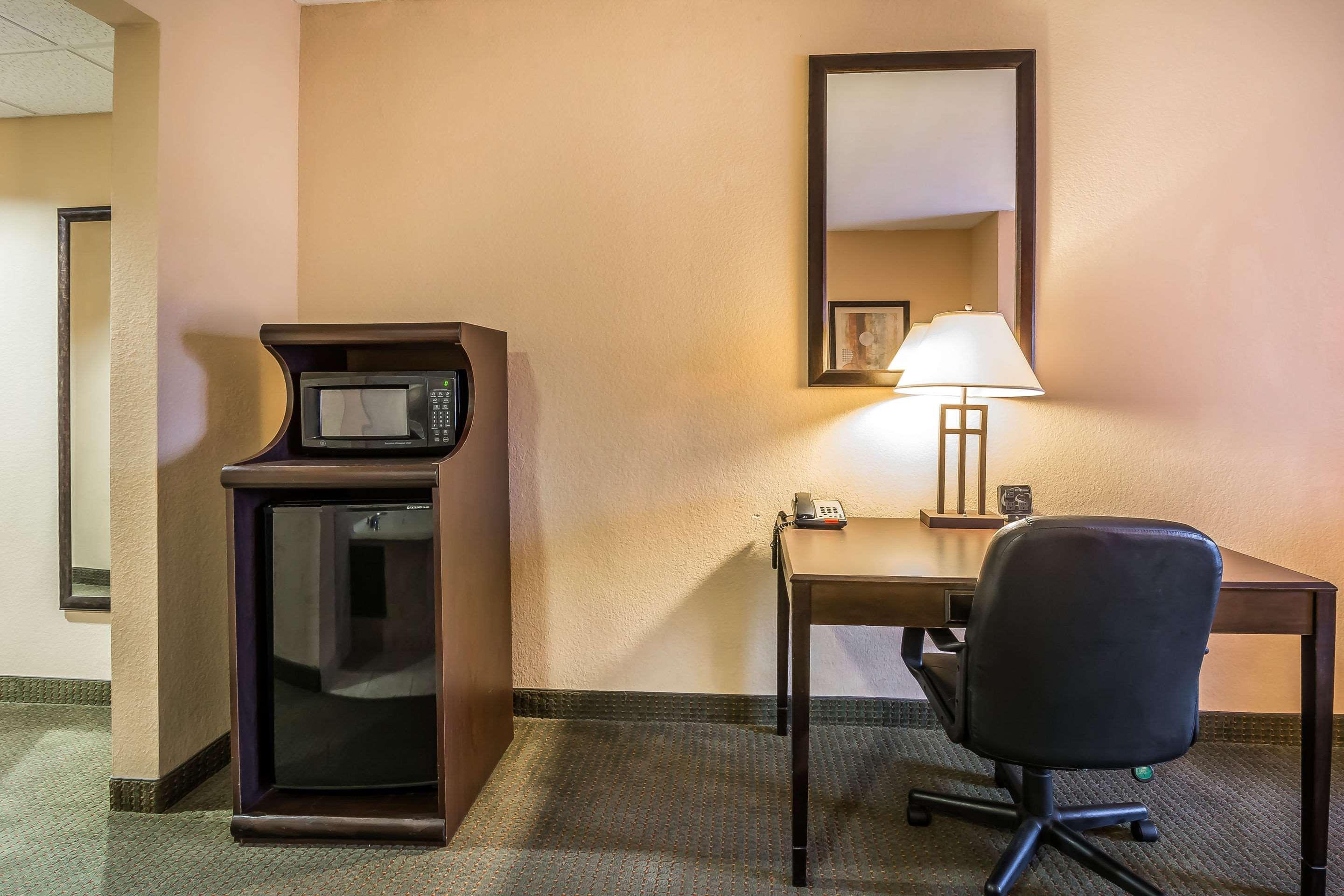 Comfort Suites West Jacksonville Zewnętrze zdjęcie