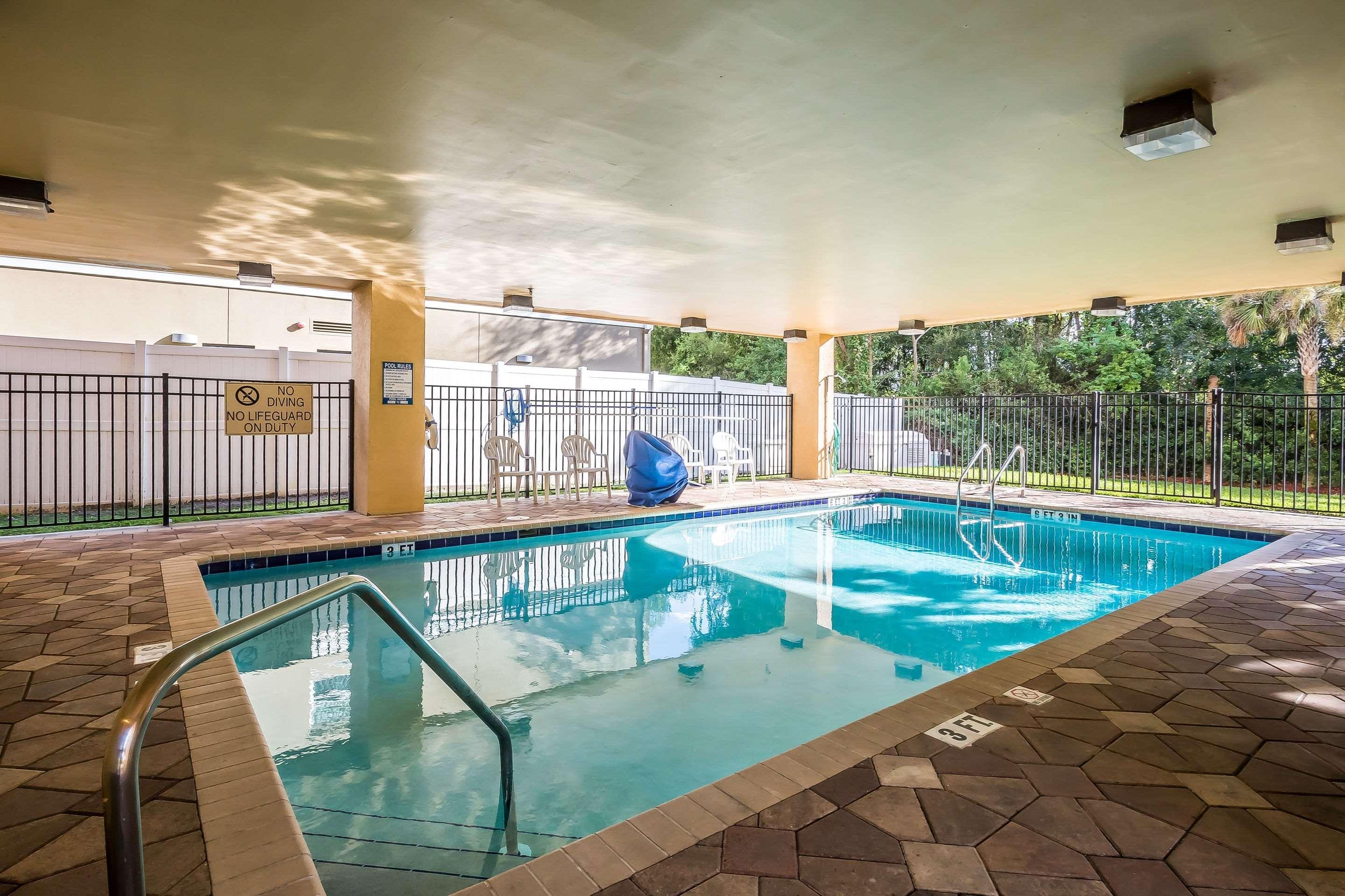 Comfort Suites West Jacksonville Zewnętrze zdjęcie