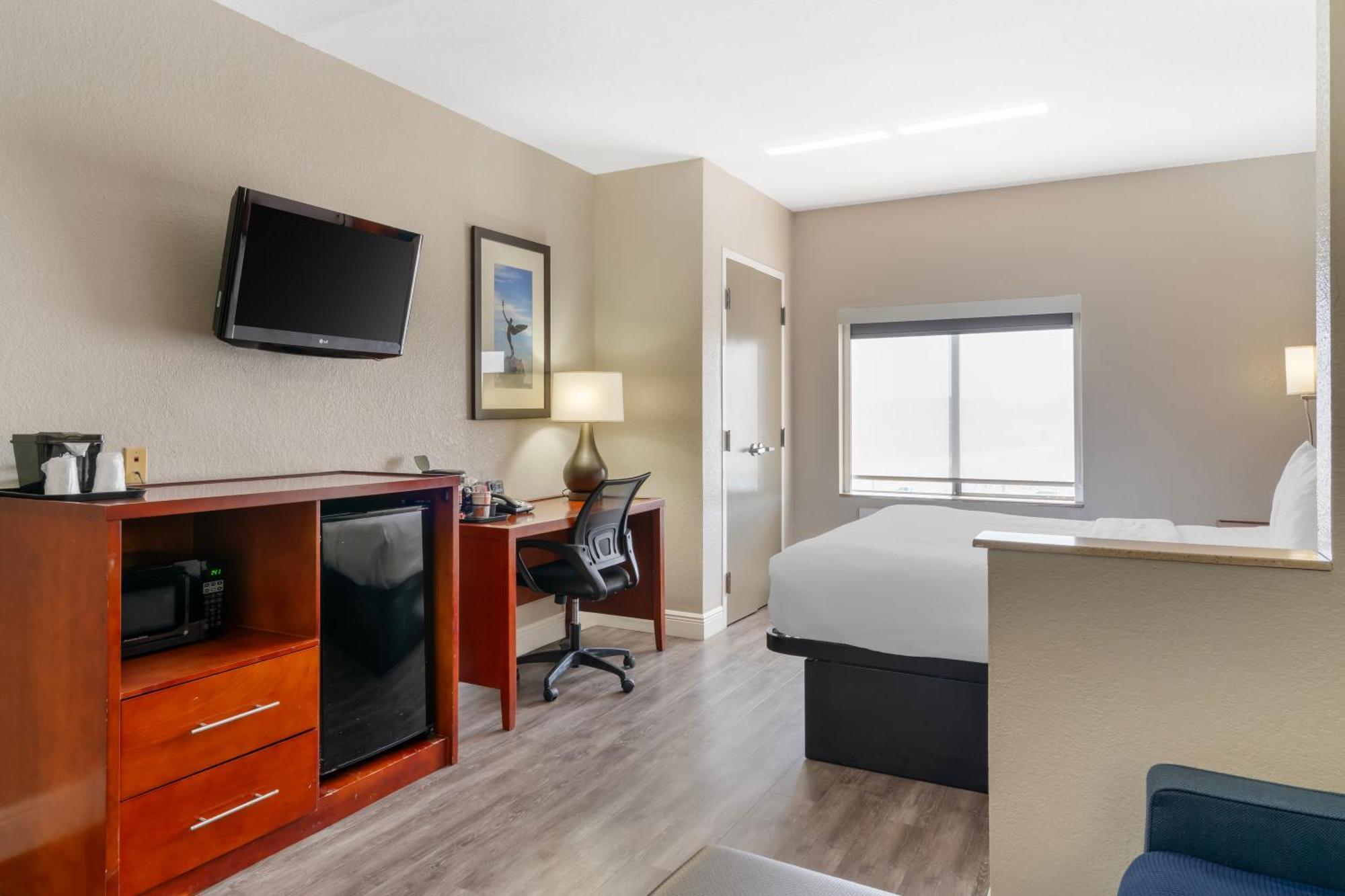 Comfort Suites West Jacksonville Zewnętrze zdjęcie