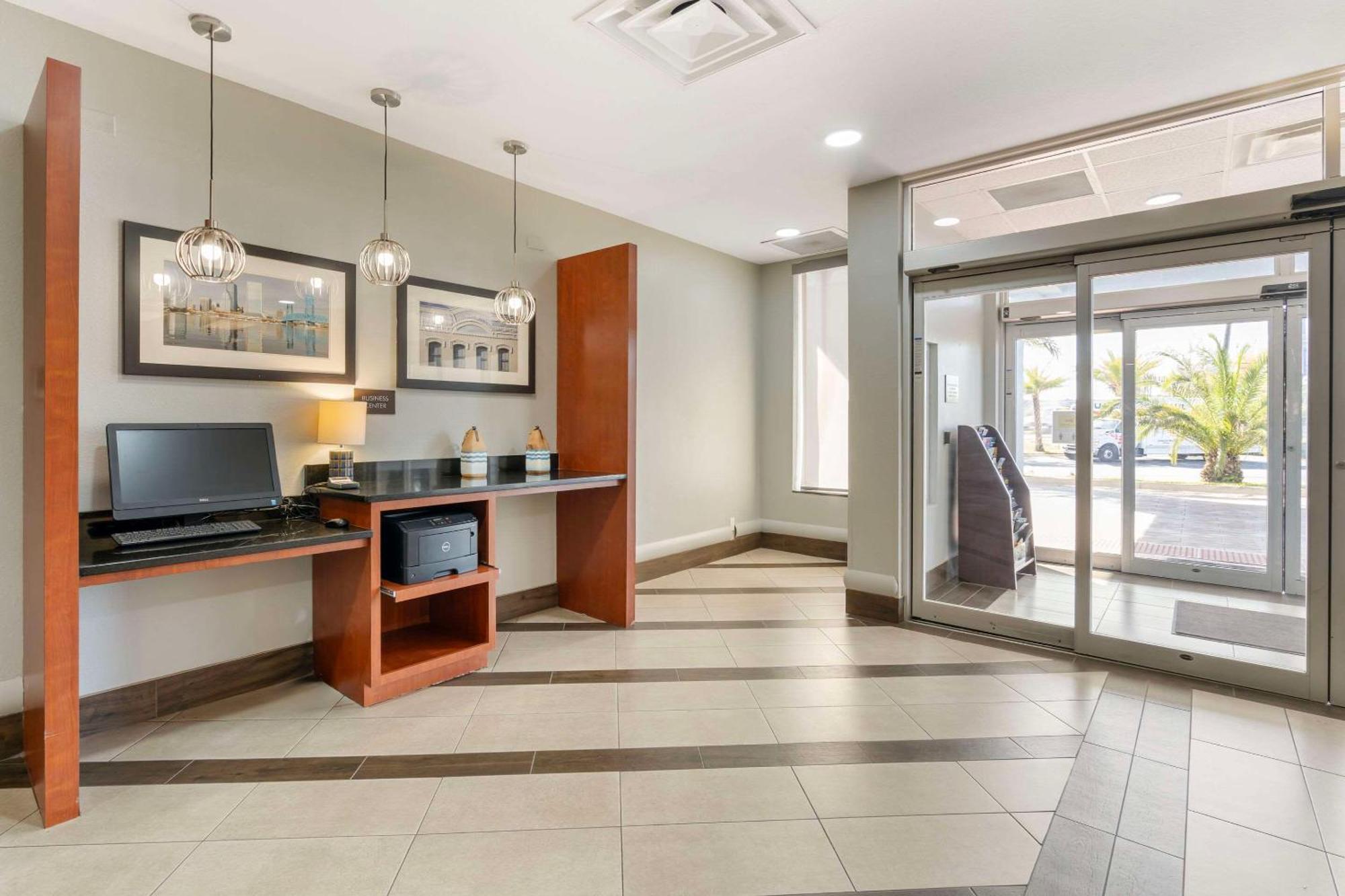 Comfort Suites West Jacksonville Zewnętrze zdjęcie
