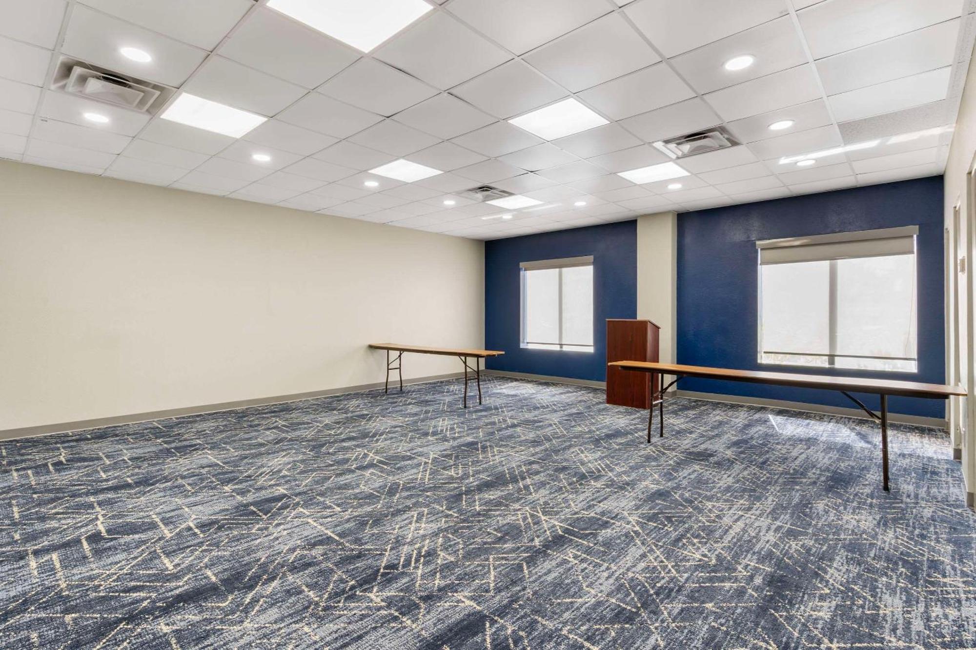 Comfort Suites West Jacksonville Zewnętrze zdjęcie